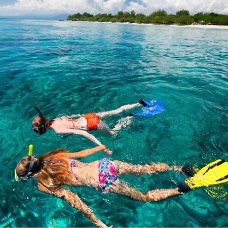 Hotel And Dive Center Roatan Yacht Club French Harbour Extérieur photo