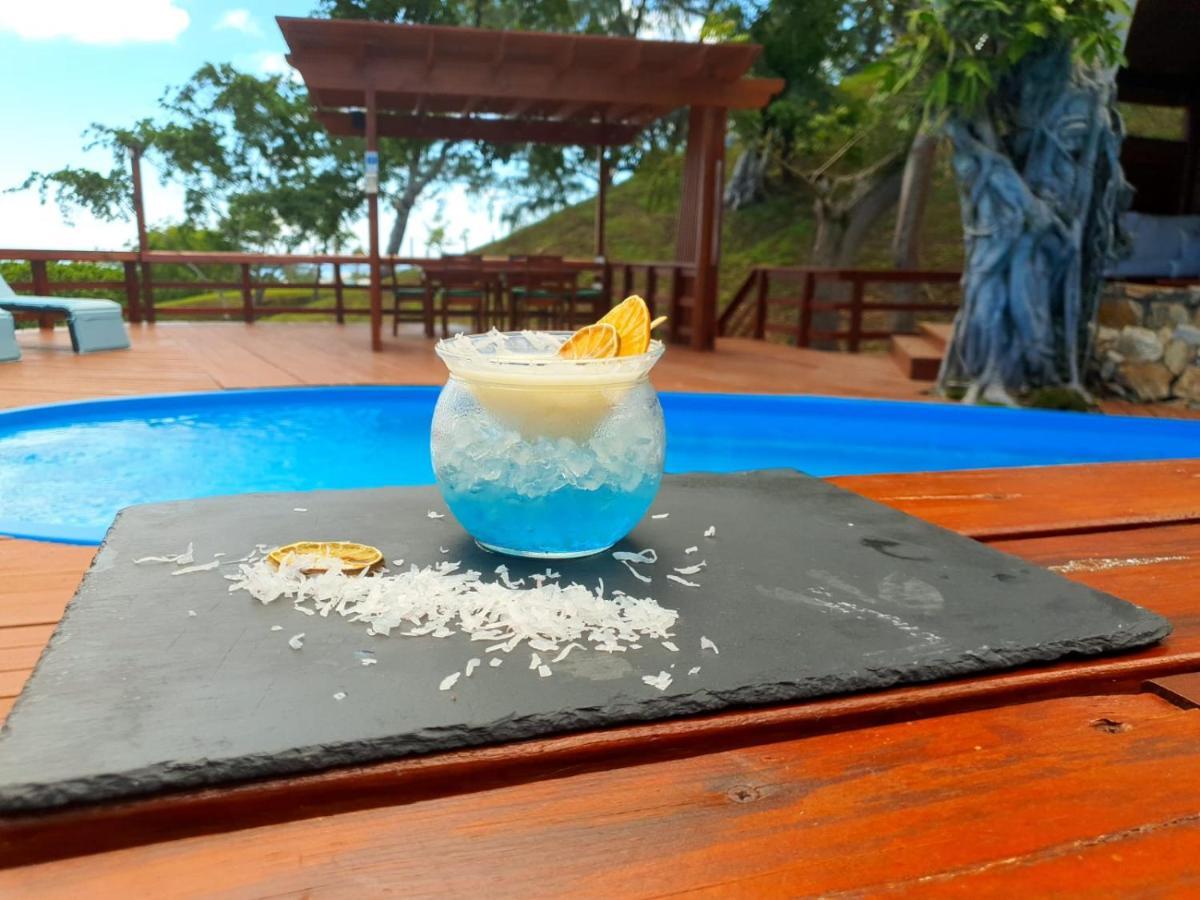 Hotel And Dive Center Roatan Yacht Club French Harbour Extérieur photo
