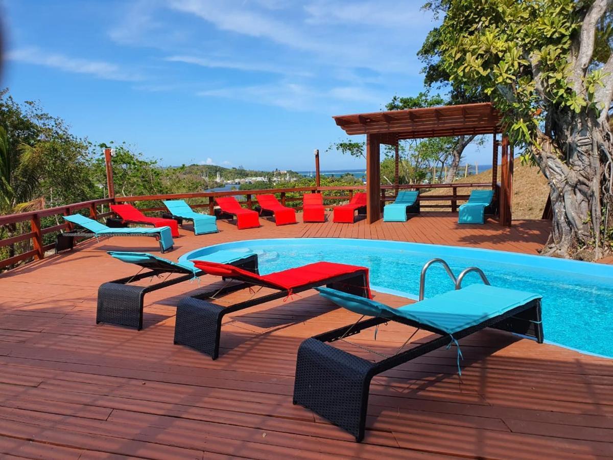 Hotel And Dive Center Roatan Yacht Club French Harbour Extérieur photo