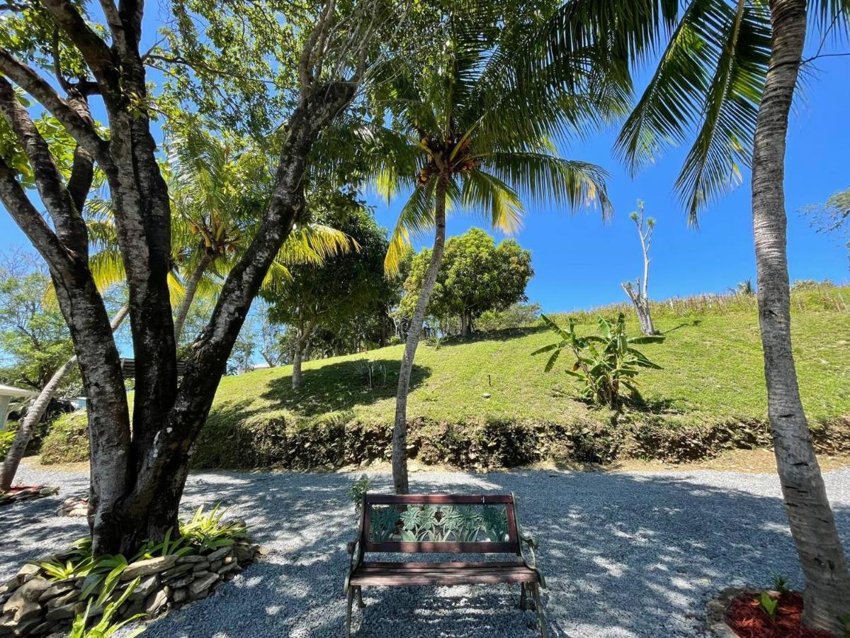 Hotel And Dive Center Roatan Yacht Club French Harbour Extérieur photo