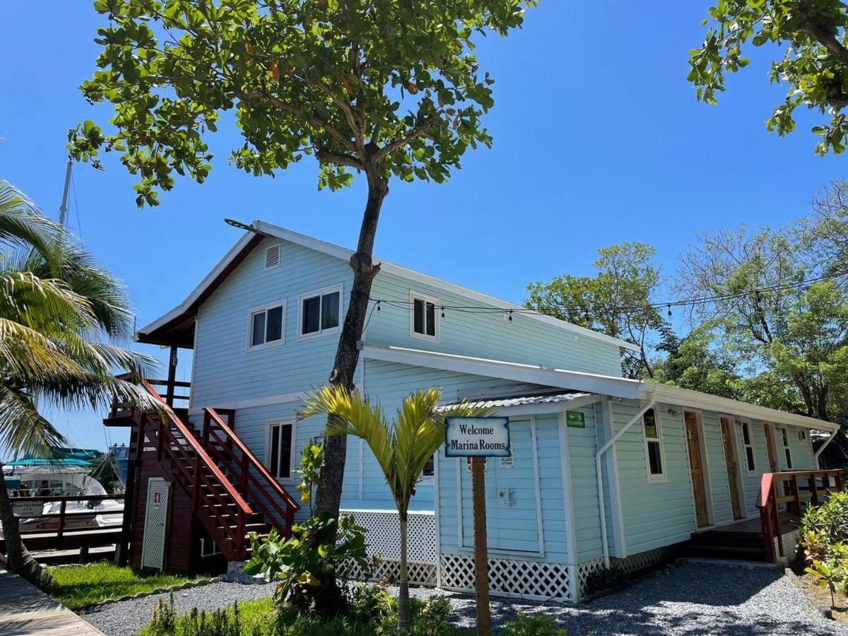 Hotel And Dive Center Roatan Yacht Club French Harbour Extérieur photo